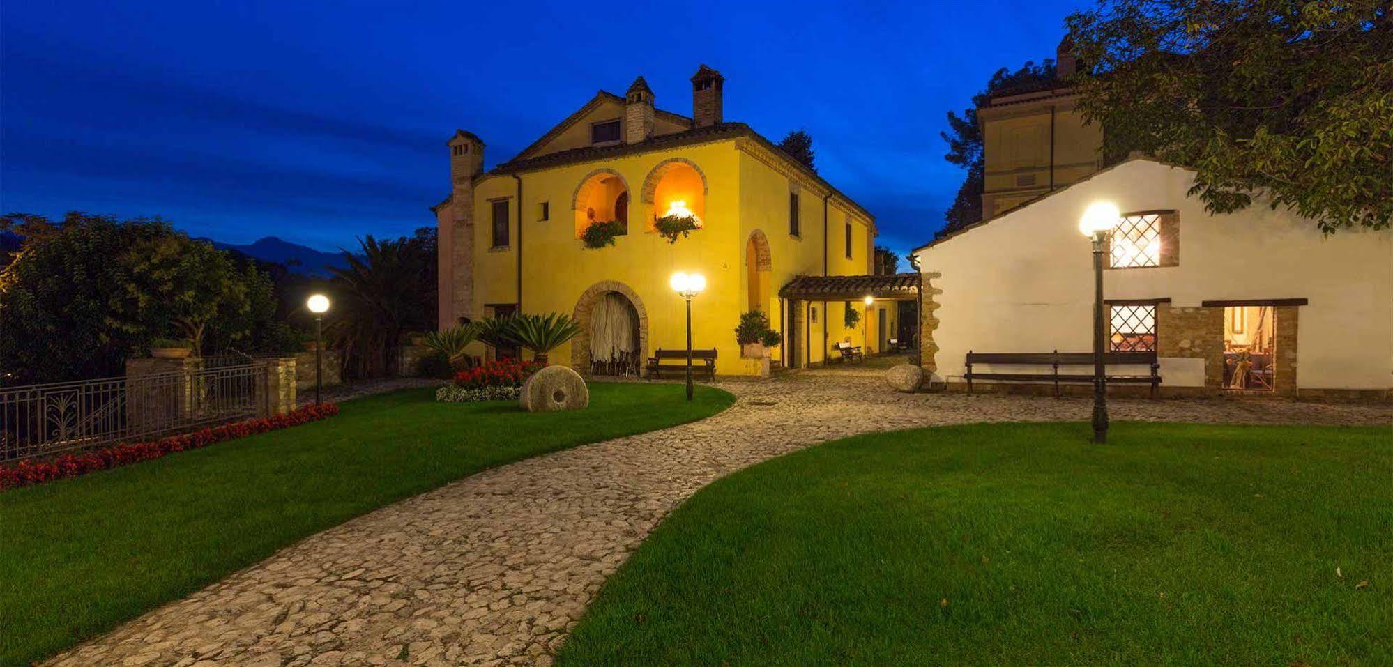 Corte Dei Tini Villa Vomano Exteriér fotografie
