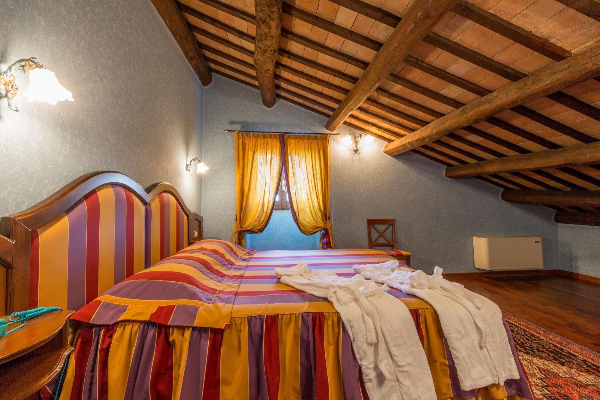 Corte Dei Tini Villa Vomano Exteriér fotografie
